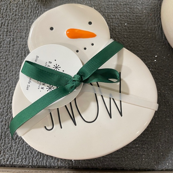 Rae Dunn Christmas Snowman Snow Large Holiday Ceramic Coasters 4 piece Set NWT - Picture 1 of 4